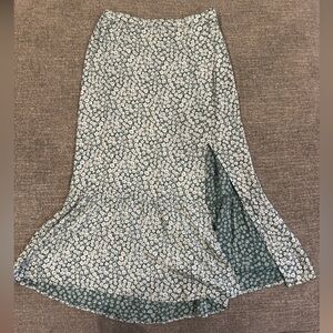 Abercrombie & Fitch Green and White Floral Midi Slit Skirt